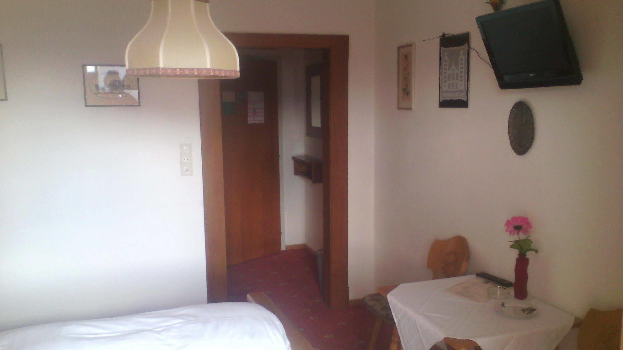 Krinserhof Easy-Rooms Seefeld in Tirol Bagian luar foto